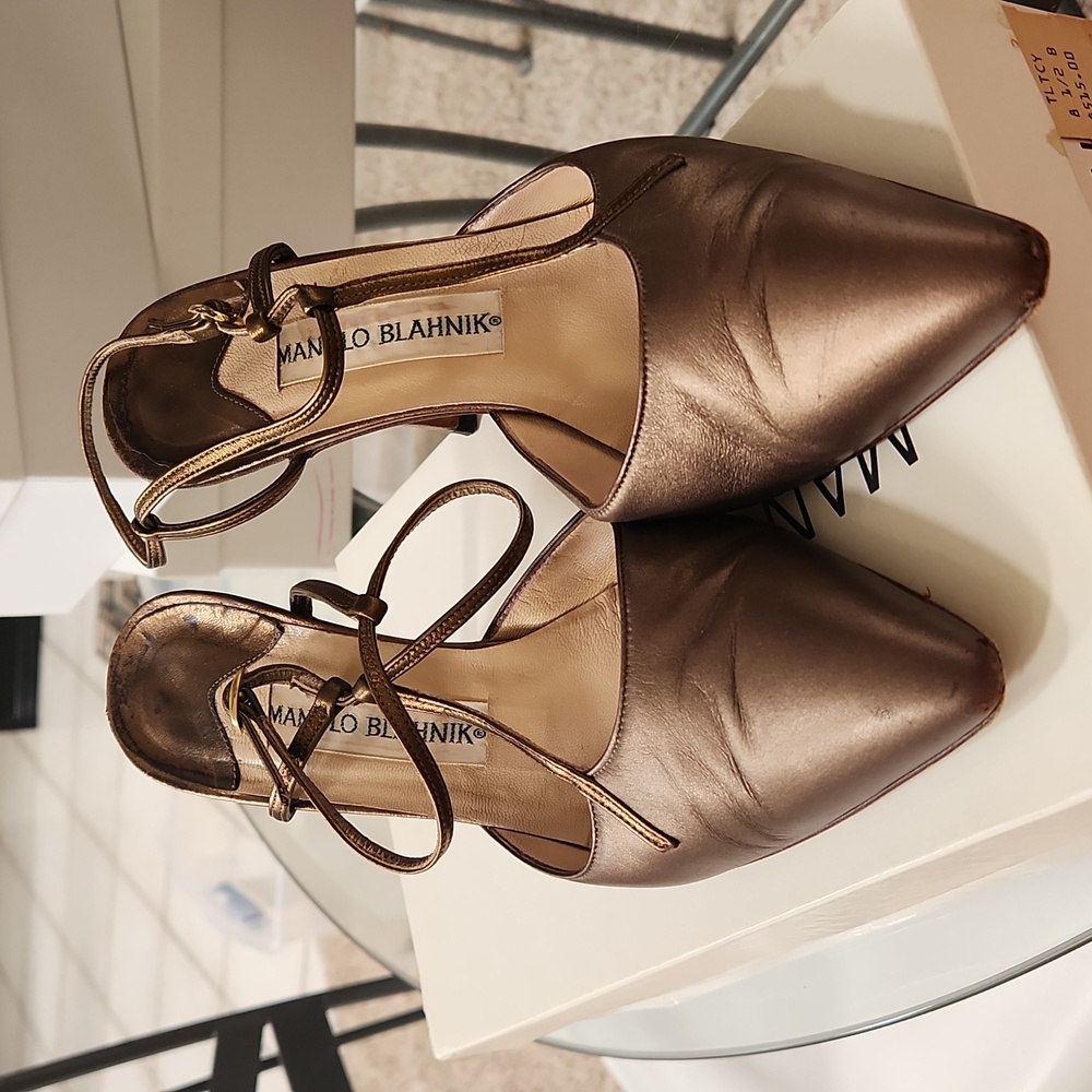 Manolo Blahnik size 381/2 Cafe bronzo Cassandra heels 4" heels